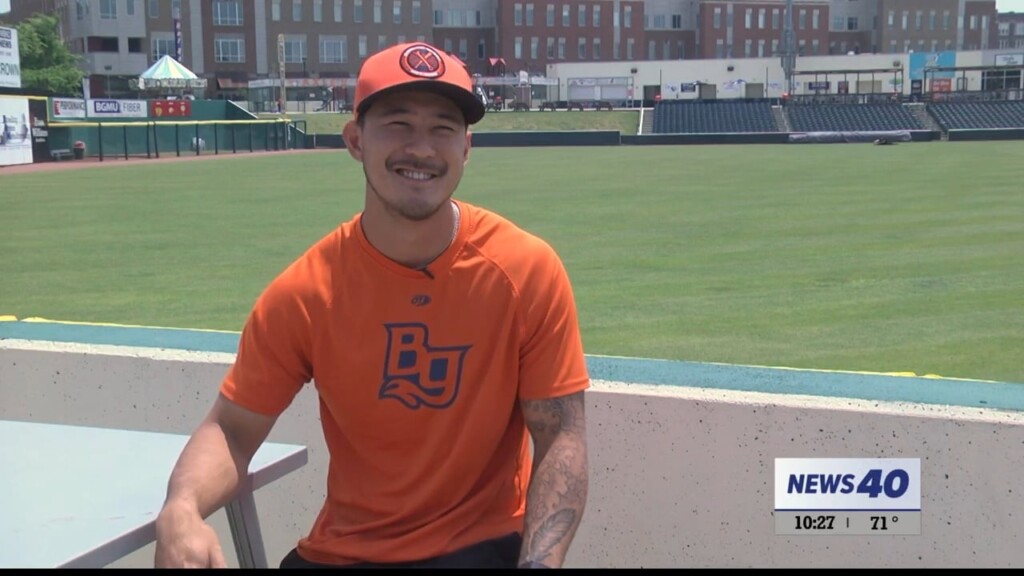 Hot Rods' 'flying Hawaiian' Shane Sasaki Represents His Culture In Bowling Green